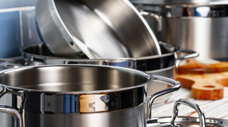 Aluminum cookware