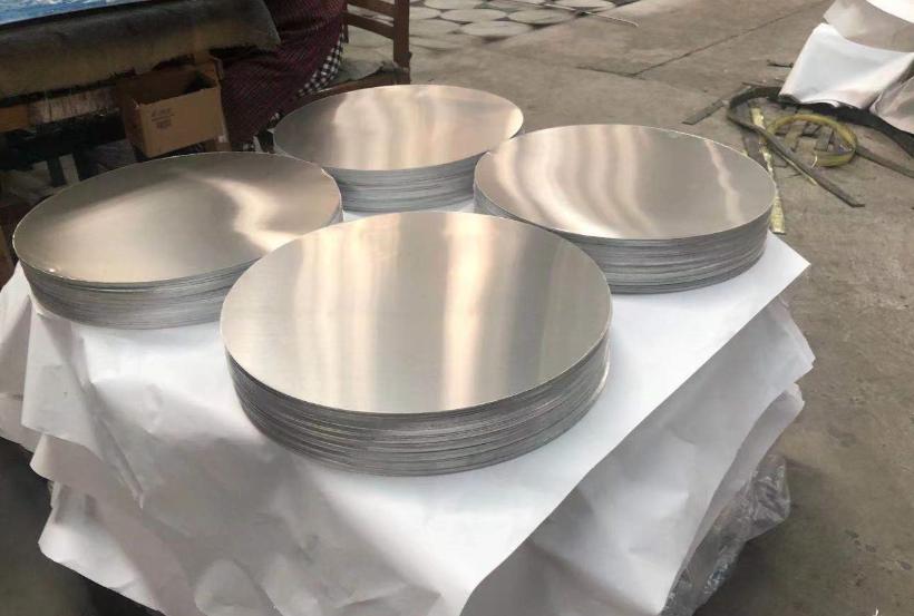 Polishing Aluminum Circles